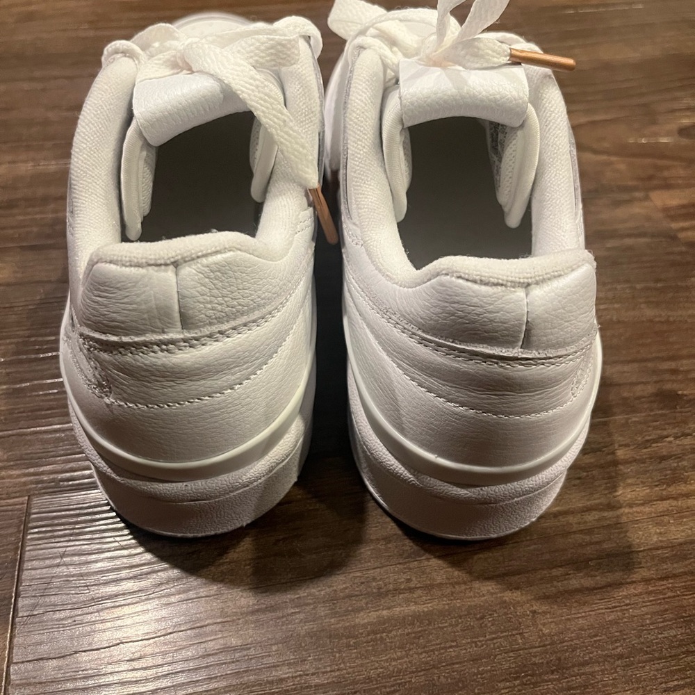 Adidas Women's White and Gold Sneakers - Picture 4 of 6